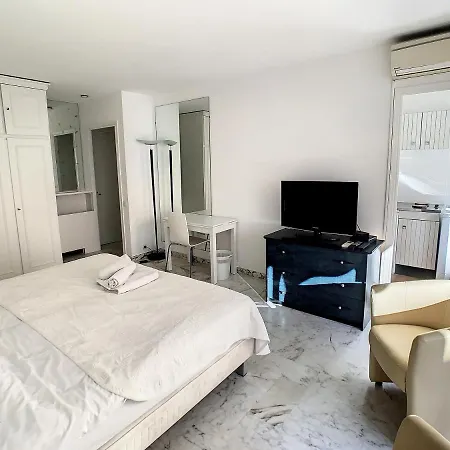 Apartman Centre Cannes